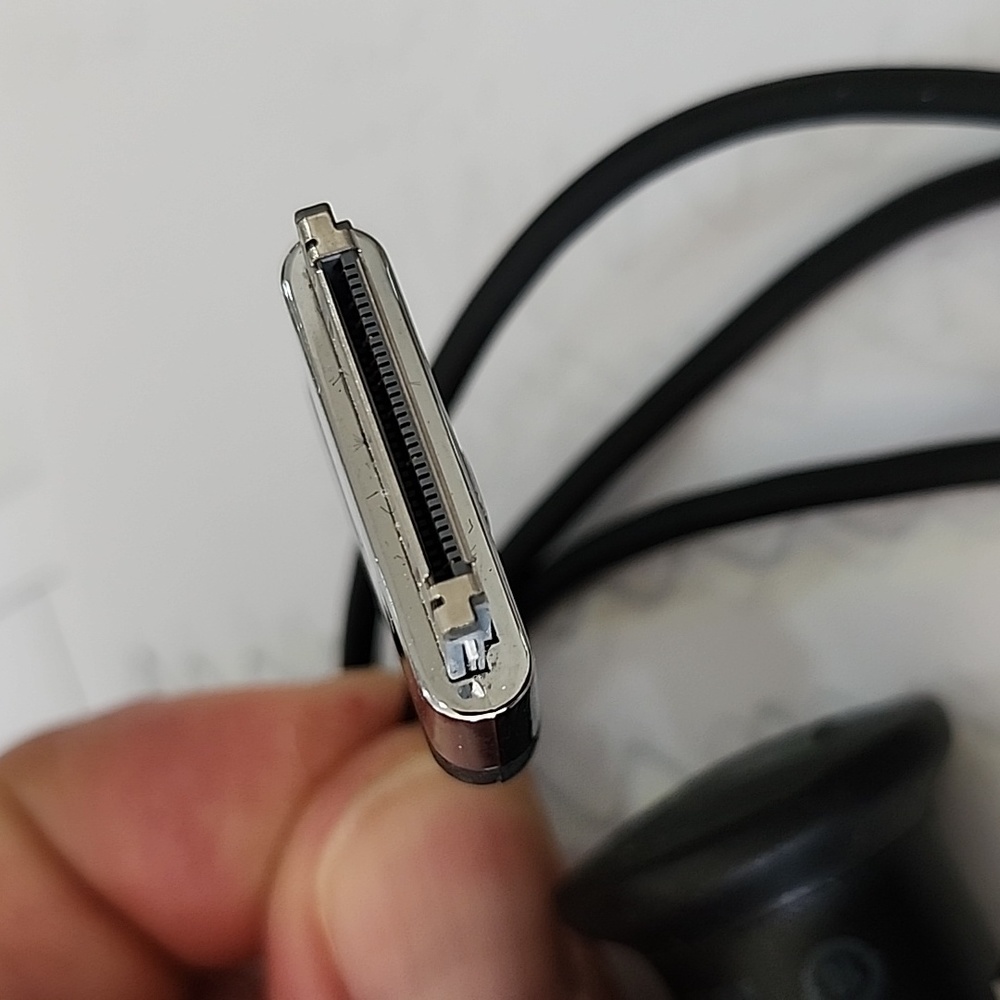 First Generation iPhone Charger - Picture 6 of 7